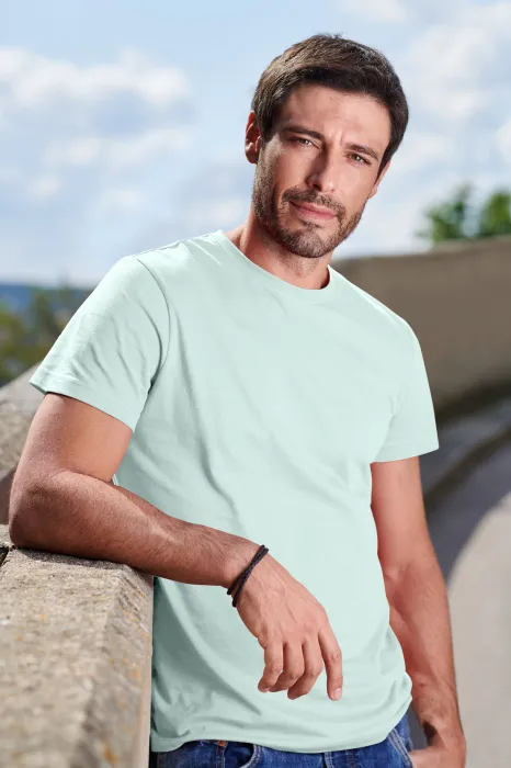 Paprasti vyriški marškinėliai, ledo žalia